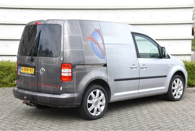 Fourgonnette Volkswagen Caddy - MANUAL - 75 KW - 153 TKM - AIRCO - RADIO - SIDE DOOR - TOW BAR -: photos 3