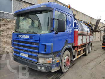 Scania P 94 GB - Camion vidangeur: photos 1