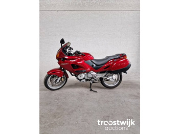 Honda NT 650 Deauville - Motocyclette: photos 1