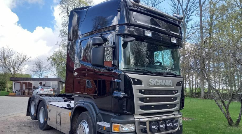 Scanvo OU - Camions MERCEDES-BENZ - Euro 5, diesel, air conditionné undefined: photos 1