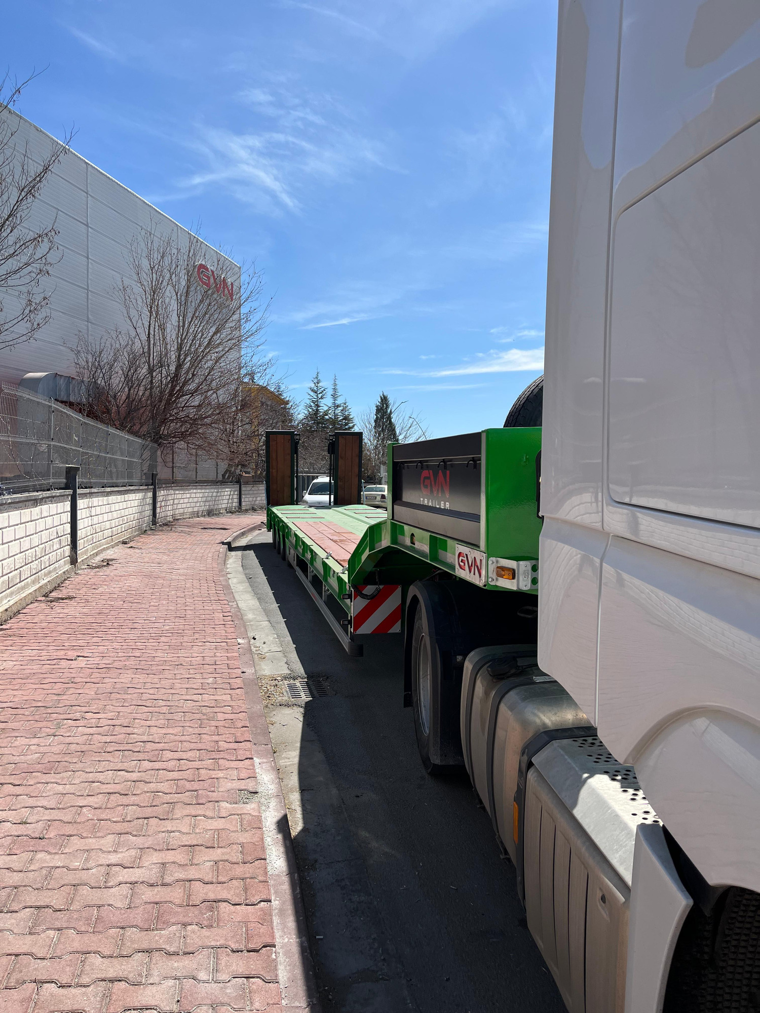 GVN TRAILER undefined: photos 7