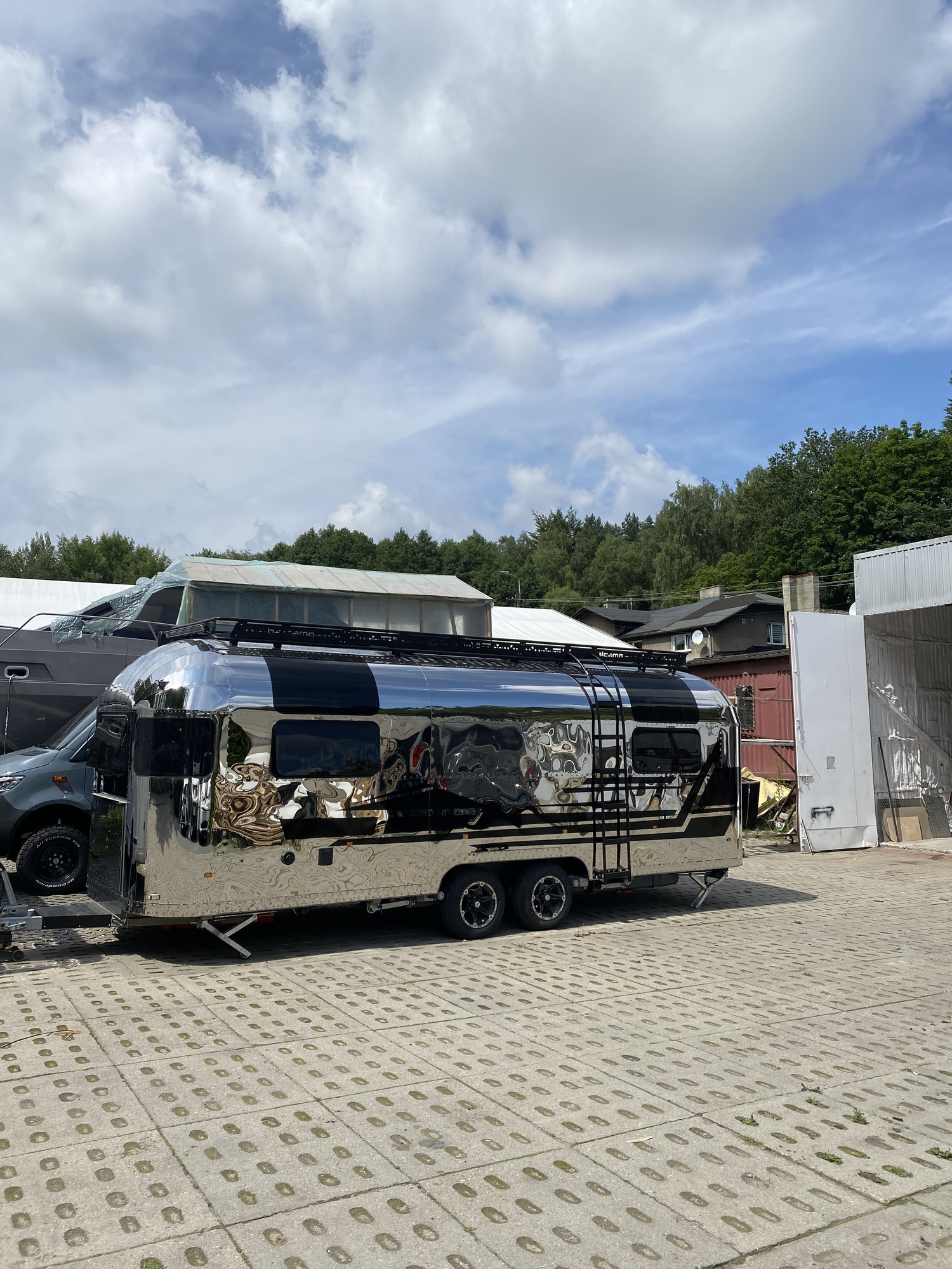 SHINE - American Food Truck undefined: photos 35