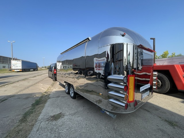 SHINE - American Food Truck undefined: photos 47