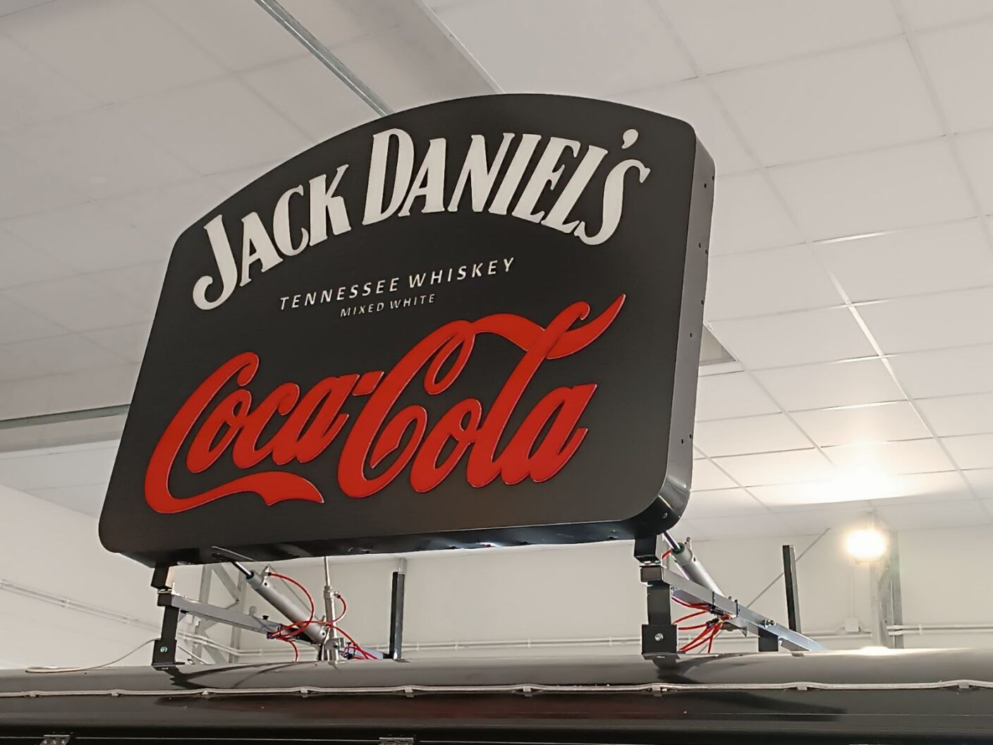 SHINE - American Food Truck undefined: photos 20