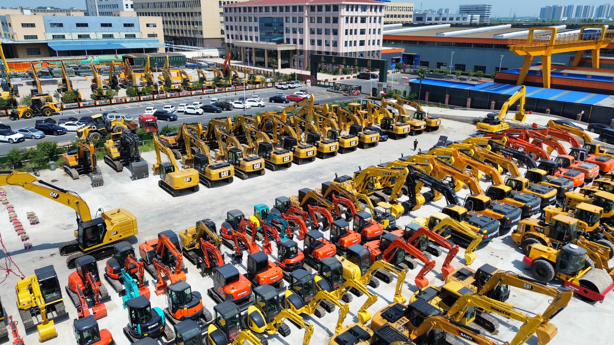 Toaks International Trading Company - Engins de chantier SANY - diesel undefined: photos 3