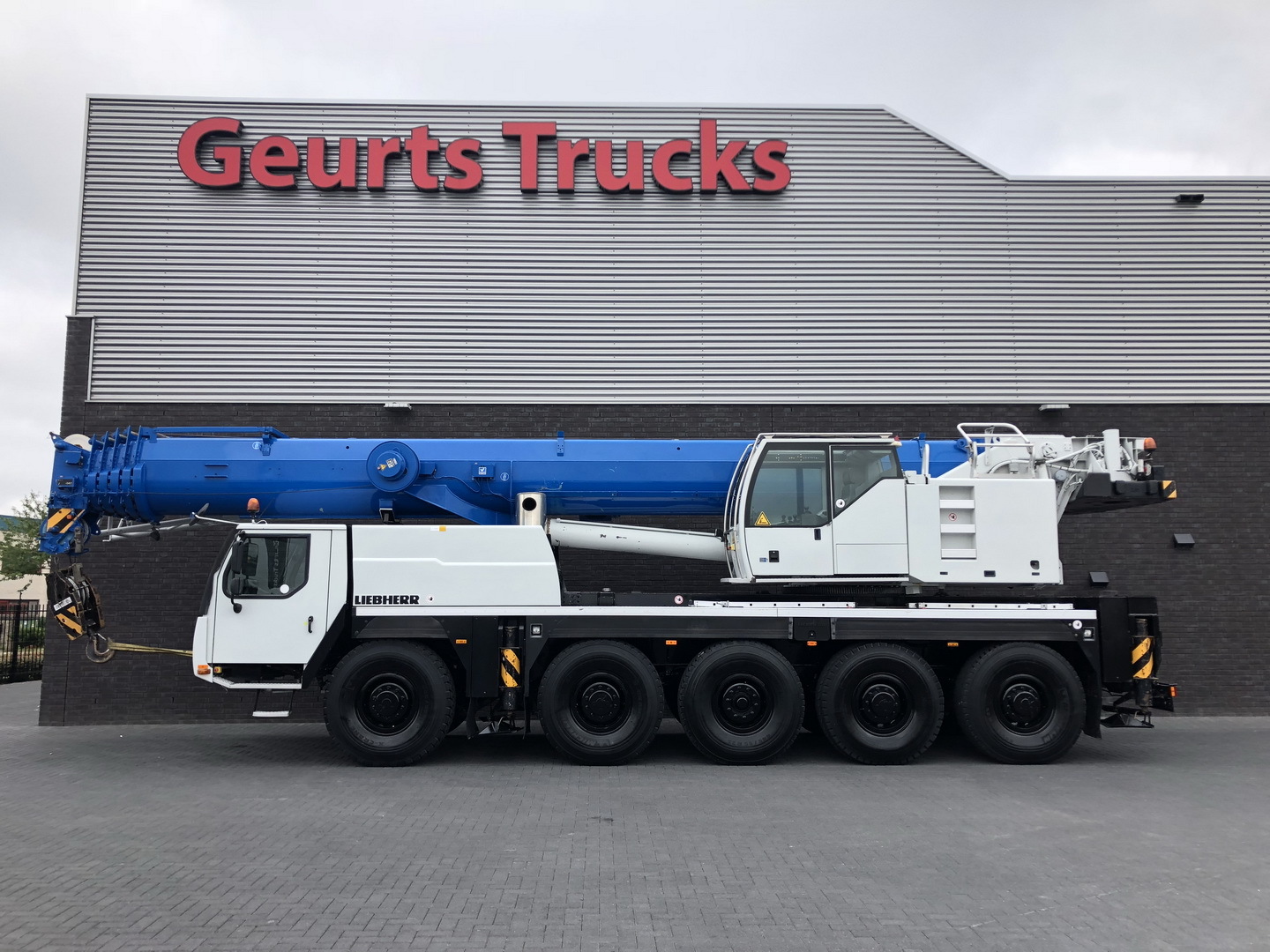 Geurts Trucks B.V. - Tracteurs routiers - grue de chargement undefined: photos 27