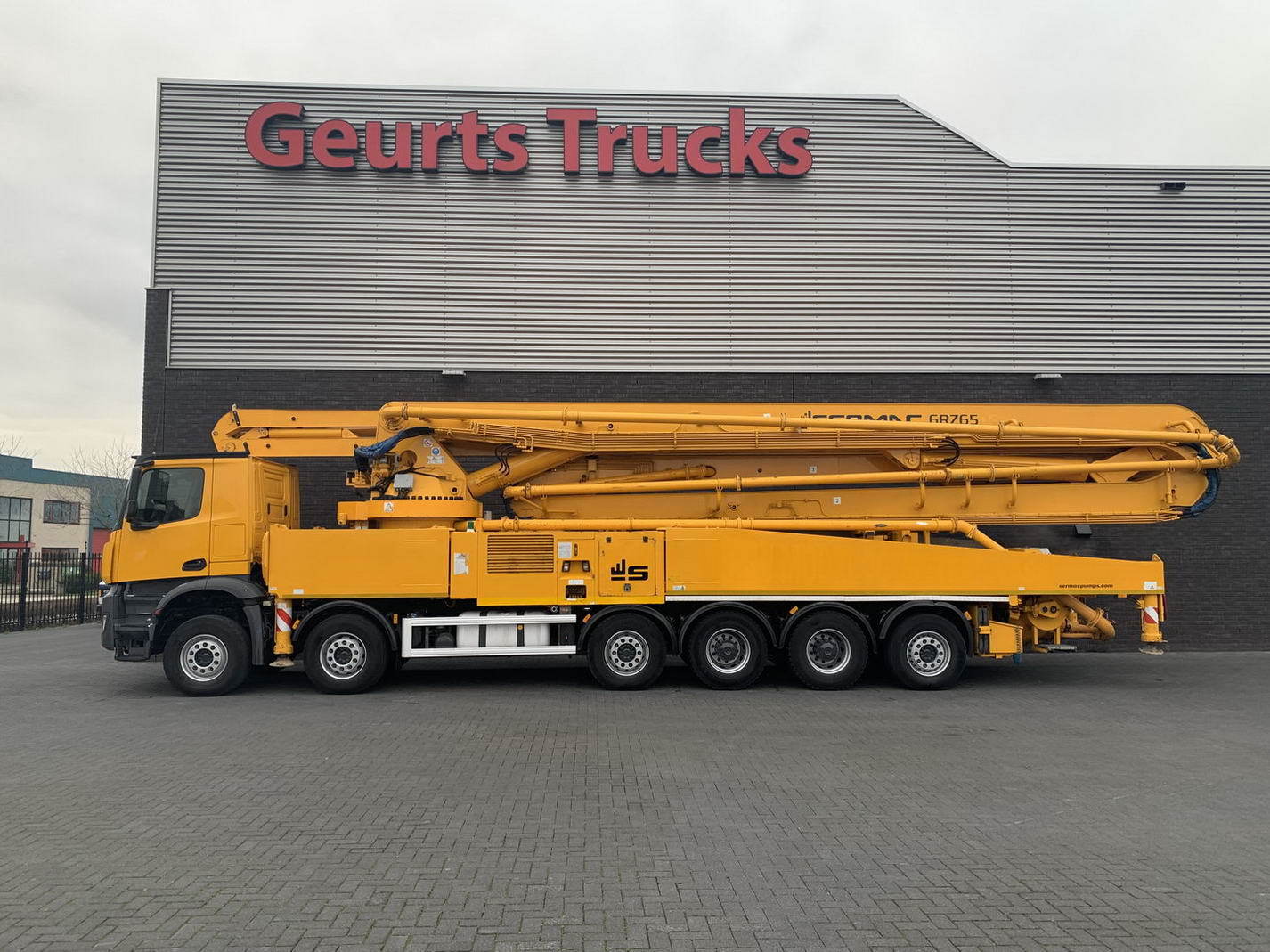 Geurts Trucks B.V. - Tracteurs routiers - grue de chargement undefined: photos 20