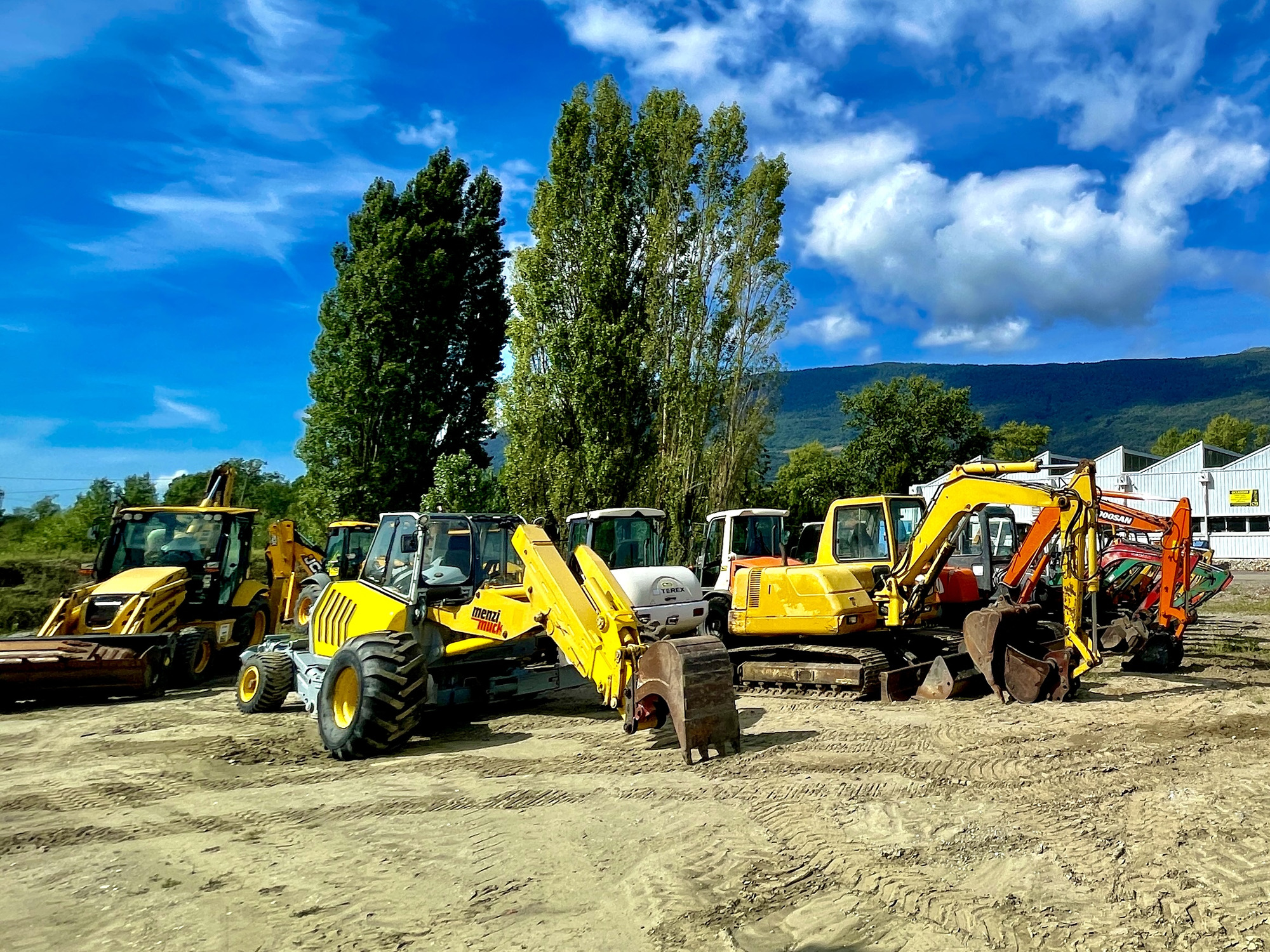 DB EQUIPMENT - Engins de chantier - essence undefined: photos 7