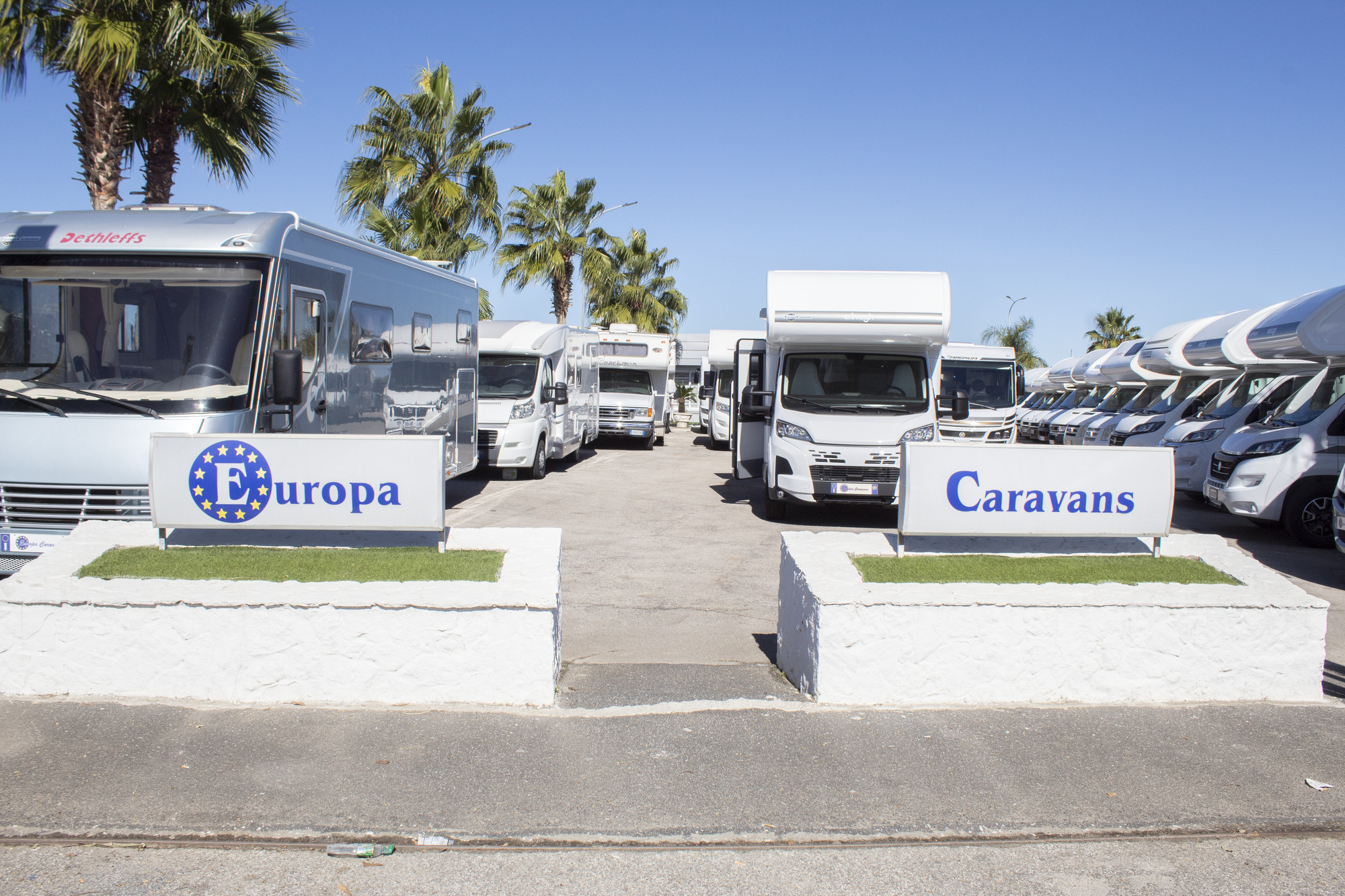 EUROPA CARAVANS SRL - Annonce de vente undefined: photos 1