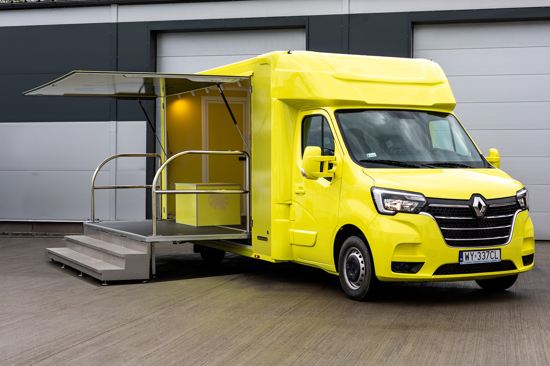 IDEX Denys Kharlamov undefined: photos 3