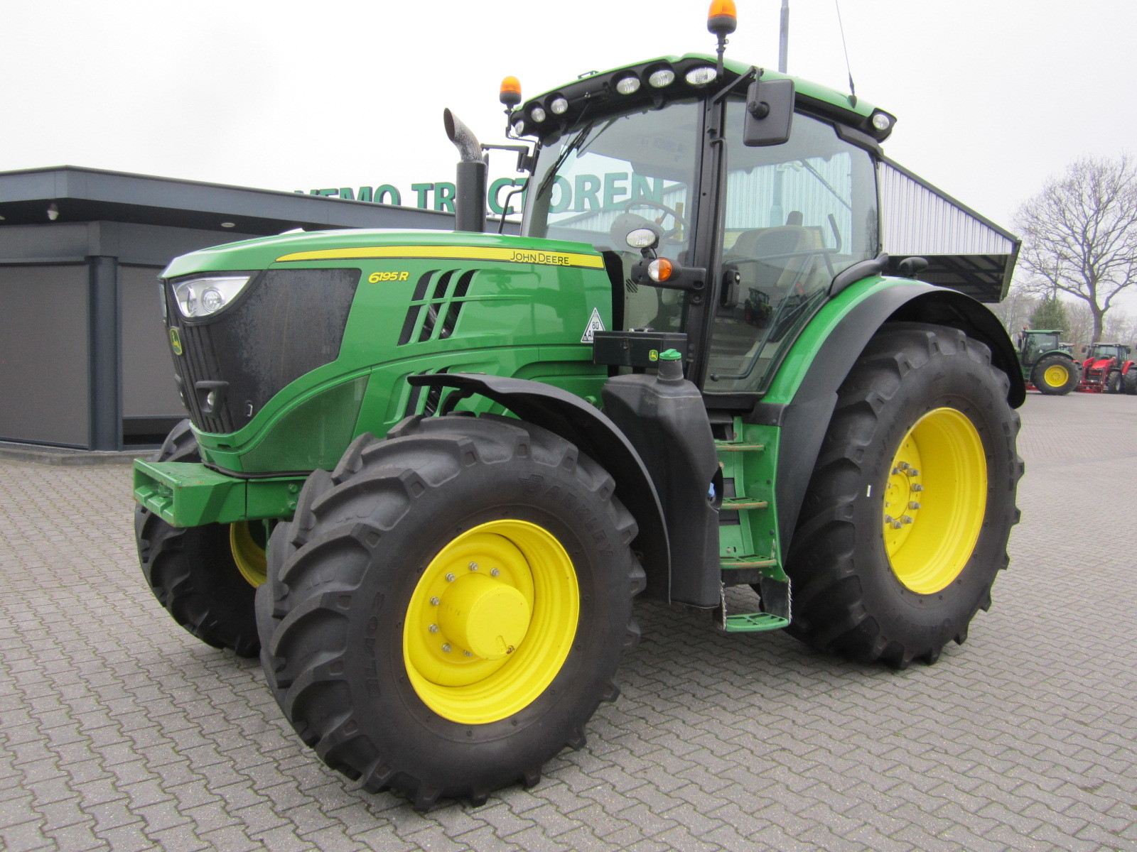 Vemo Tractoren BV - Annonce de vente undefined: photos 8