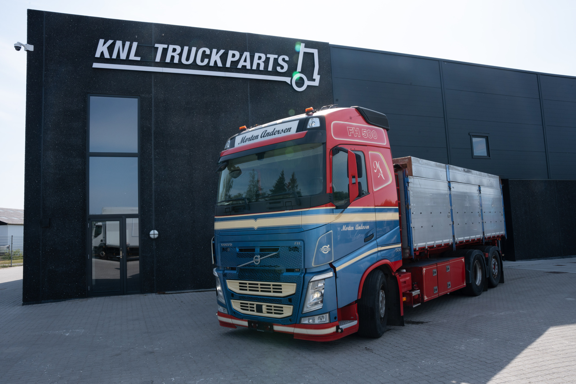 KNL TRUCKPARTS ApS undefined: photos 6