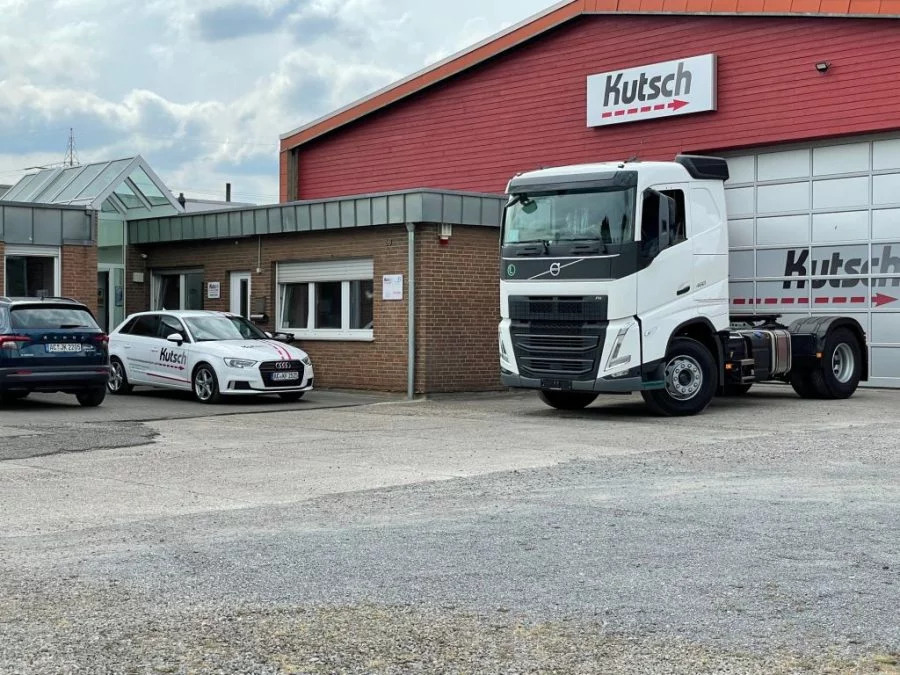 Kutsch Fahrzeughandels GmbH undefined: photos 2