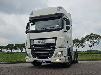 Tracteur routier DAF XF 460