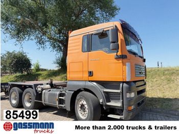 Travaux routiers MAN TGA 26.430