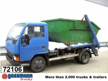 Camion multibenne MITSUBISHI