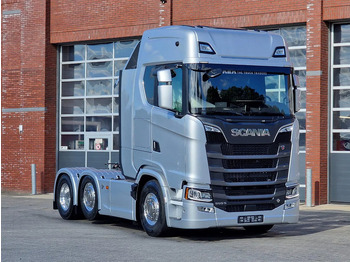 Tracteur routier SCANIA S 660 V8