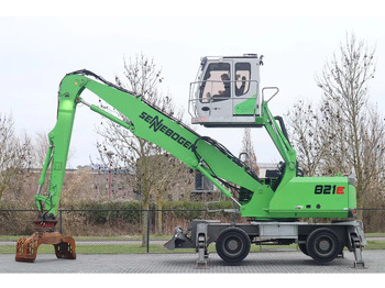 Pelle de manutention SENNEBOGEN