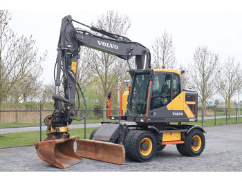 Pelle sur pneus Volvo EWR 150 E | ROTOTILT | BUCKET | TRAILER HYDR: photos 2