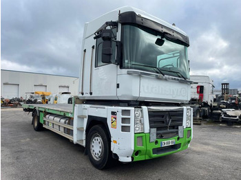 Camion plateau RENAULT Magnum 440