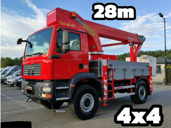 Camion avec nacelle PALFINGER