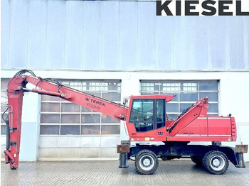 Pelle de manutention FUCHS