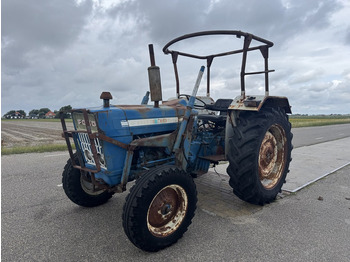 Tracteur agricole FORD