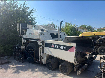 Finisseur TEREX