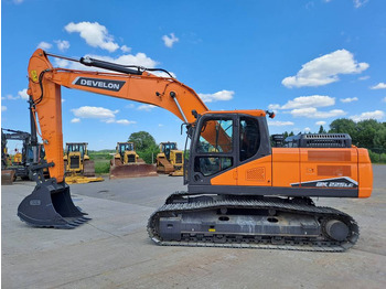 Pelle sur chenille DOOSAN DX225LC-7