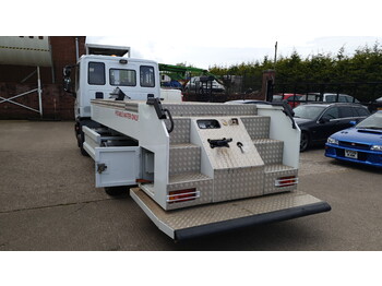 Équipement aéroportuaire Mallaghan Water truck WSU 3000 on IVECO: photos 2