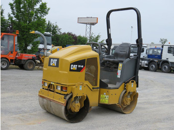 Compacteur CATERPILLAR CB14B