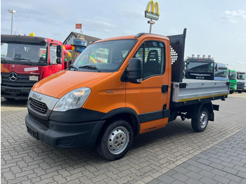 Utilitaire plateau IVECO Daily
