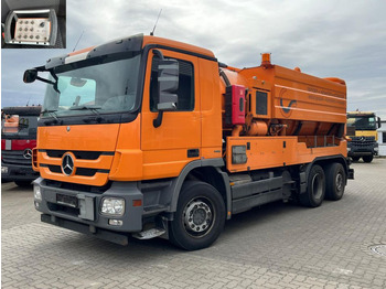 Camion vidangeur MERCEDES-BENZ Actros 2546