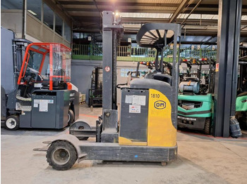 Chariot à mât rétractable Om XRS20AC: photos 4 Chariot à mât rétractable Om XRS20AC: photos 4