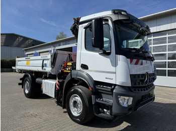 Camion benne MERCEDES-BENZ Arocs 1832