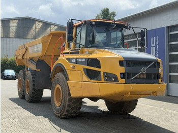 Tombereau articulé VOLVO A25G