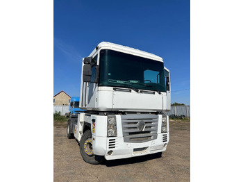 Tracteur routier RENAULT Magnum 440