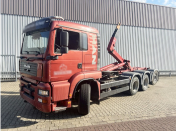 Camion ampliroll MAN TGA