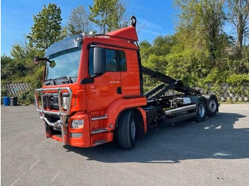 Camion ampliroll MAN TGS 26.480