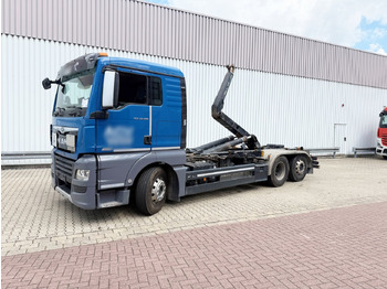 Camion ampliroll MAN TGX 26.580