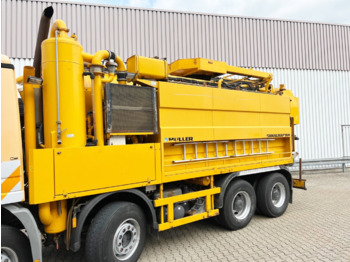 Mercedes-Benz Actros 3243 K 8x4/4 Actros 3243 K 8x4/4, Müller Saug- und Spülwagen ca. 17m³, Rechtslenker — crédit-bail Mercedes-Benz Actros 3243 K 8x4/4 Actros 3243 K 8x4/4, Müller Saug- und Spülwagen ca. 17m³, Rechtslenker: photos 5