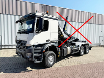 Camion ampliroll MERCEDES-BENZ Arocs 3351