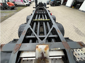 Semi-remorque porte-conteneur/ Caisse mobile Fliegl Tank Container Chassis 20ft ADR: photos 5