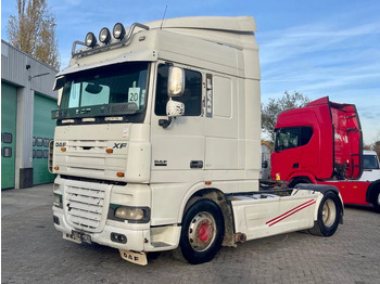 Tracteur routier DAF XF 105 460