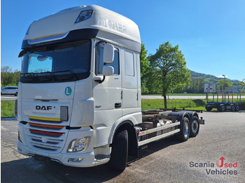 Camion porte-conteneur/ Caisse mobile DAF XF 480