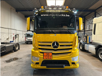 Camion citerne Mercedes-Benz ANTOS 2632 6x2 FUEL TANKER 16.000L - 4 COMP - DIESEL / PETROL - EURO 6 - LIFT / STEERING AXLE - BE TRUCK: photos 2