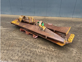 Hayon élévateur CATERPILLAR