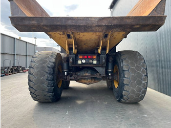 Tombereau articulé Komatsu HM400-3: photos 4