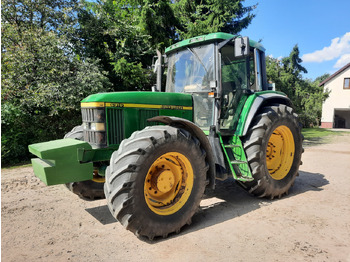 Tracteur agricole JOHN DEERE 6910: photos 3