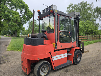 Chariot élévateur diesel kalmar DCD 55-6 Triplex: photos 3